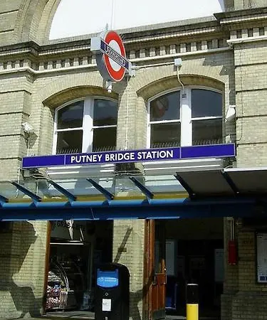 Cozy Double Room Next To Putney Bridge And High Street London Exterior foto