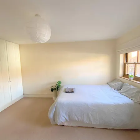 Cozy Double Room Next To Putney Bridge And High Street London Exterior foto