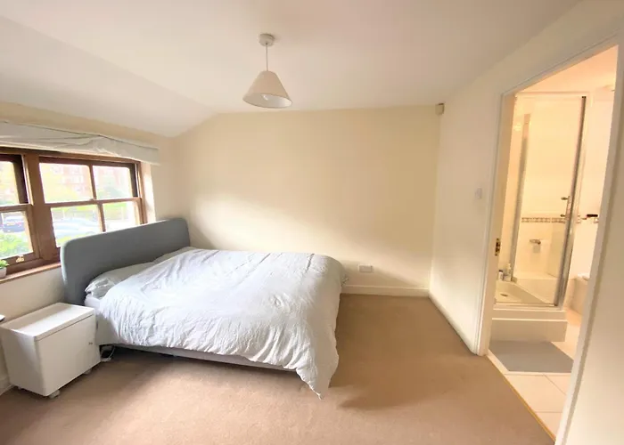 Cozy Double Room Next To Putney Bridge And High Street